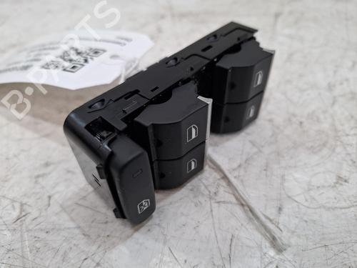 Used Right front window switch Right front window switch VAUXHALL GRANDLAND (OV64) 1.2 Hybrid (136 hp) 40078384 40078384