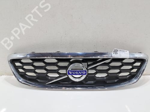 Used Grille VOLVO V40 Hatchback (525) D2 (114 hp) 32976443