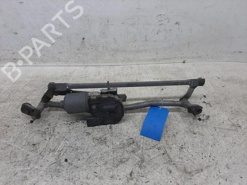 Used Front wiper motor AUDI A3 Sportback (8PA) 1.6 (102 hp) 26746784
