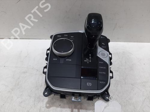 Used Gear lever BMW 3 (G20, G80, G28) 320 i (184 hp) 30286445