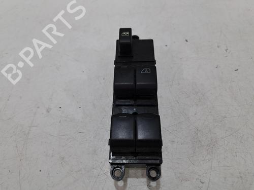Used Switch NISSAN NOTE (E11, NE11) 1.6 (110 hp) 29236757