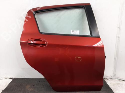 Used Right rear door TOYOTA YARIS (_P13_) 1.3 (NSP130_, NSP130) (99 hp) 29417886