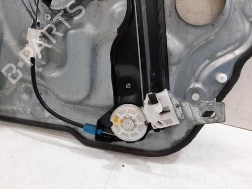 Rudehejsemekanisme Højre foran NISSAN QASHQAI I (J10, NJ10) 1.5 dCi | BP29553737C23 