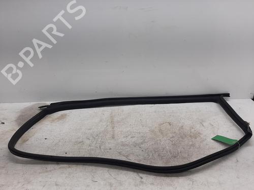 Used Rubber door seal TESLA MODEL 3 (5YJ3) EV AWD (351 hp) 29266136