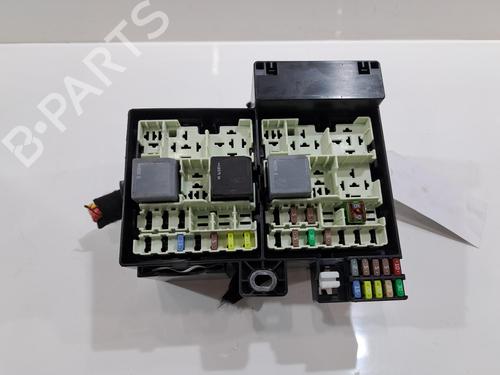 Used Fuse box Fuse box 34424639 34424639