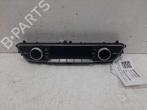 Used Climate control AUDI A4 B9 Avant (8W5, 8WD) 2.0 TDI (150 hp) 31009571