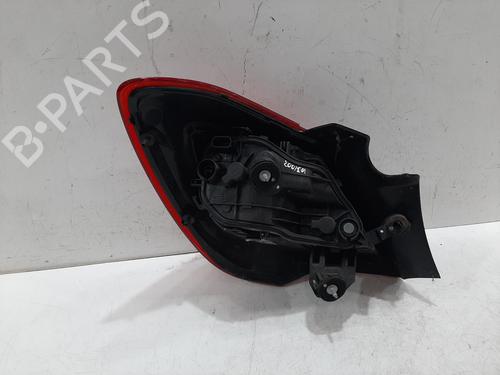 Right taillight VAUXHALL CORSA Mk IV (E) (X15) 1.4 | BP29988823C35