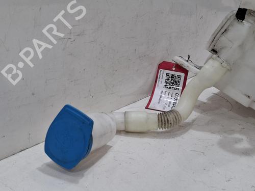 Used Windscreen washer tank Windscreen washer tank VW POLO V (6R1, 6C1) 1.0 (60 hp) 39569857 39569857