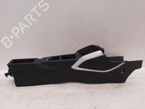 Console centrale Console centrale AUDI Q2 (GAB, GAG) 30 TFSI (116 hp) 37539597 37539597