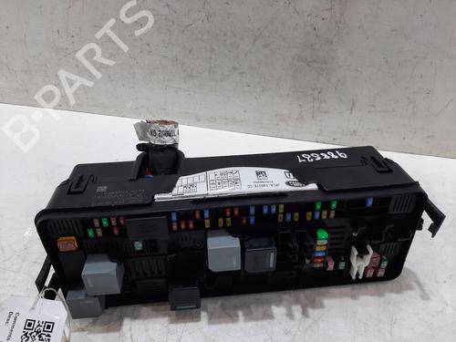 Used Fuse box Fuse box LAND ROVER RANGE ROVER IV (L405) 4.4 SDV8 4x4 (340 hp) 33317982 33317982