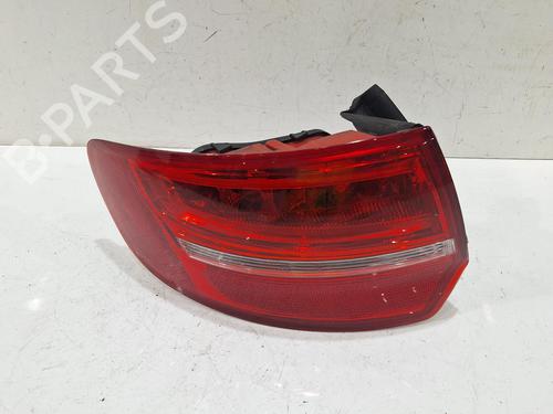Feu arrière gauche AUDI A3 Sportback (8PA) 1.6 TDI (105 hp) 32089588