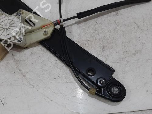 Front left window mechanism BMW 1 Convertible (E88) 120 i | BP30958704C22