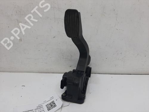 Used Pedal SMART FORTWO Coupe (451) 1.0 (451.331, 451.380) (71 hp) 28101089