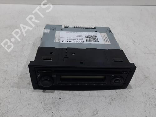 Used Radio Radio VAUXHALL COMBO Mk III (D) Box Body/MPV (X12) 1.3 CDTi (95 hp) 36046643 36046643
