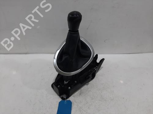Used Gear lever Gear lever NISSAN JUKE (F15) 1.5 dCi (110 hp) 35769164 35769164