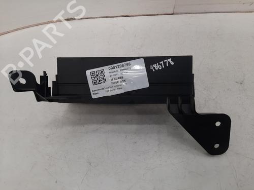 Fuse box MERCEDES-BENZ M-CLASS (W164) ML 350 CDI 4-matic (164.125, 164.124) | BP26868254E1 