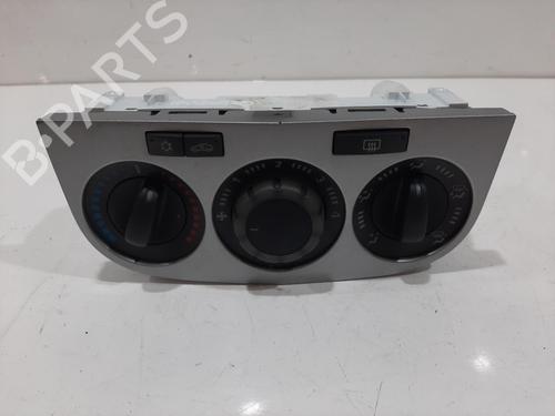 climate-control-vauxhall-corsa-mk-iii-d-s07-2006-2007-2008-2009-2010-2011-2012-2013-2014-36855416 main image