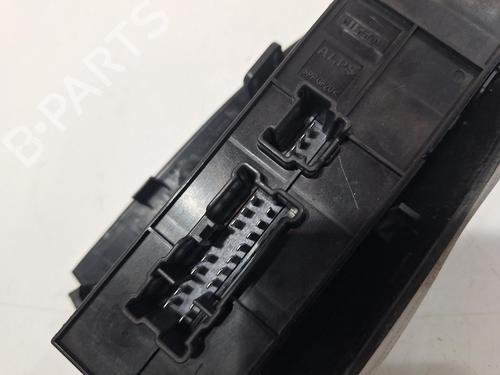 Switch NISSAN JUKE (F15) 1.6 | BP31965110I30