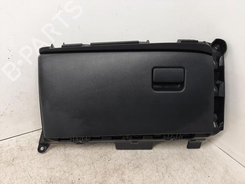 Used Glove box TOYOTA YARIS (_P21_, _PA1_, _PH1_) 1.5 Hybrid (MXPH10, MXPH11) (116 hp) 26774282