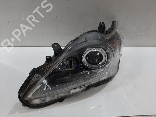 left-headlight-lexus-ct-zwa10_-2010-36253958 main image