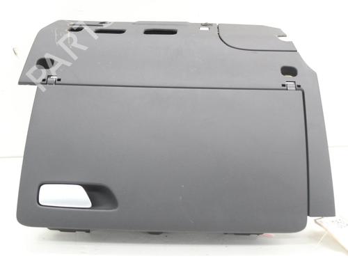 Used Glove box AUDI A3 Sportback (8VA, 8VF) RS3 quattro (367 hp) 26774588