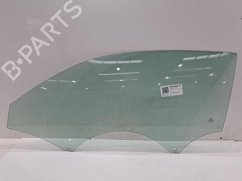 Dør rude ventre foran AUDI A1 (8X1, 8XK) 1.6 TDI (115 hp) 32324383