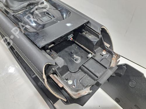 Middle console HONDA HR-V (RU) 1.6 i-DTEC (RU8) | BP39943347I22 - Image 4