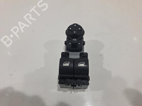 kombi-kontakt-stilkkontakt-vauxhall-combo-mk-iv-e-life-k9-2018-32423000 main image