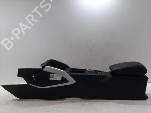 Mittelkonsole AUDI Q2 (GAB, GAG) 30 TDI (115 hp) 32478103