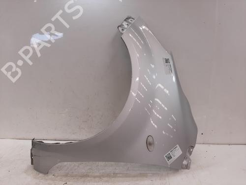 Used Left front fenders Left front fenders 37272447 37272447