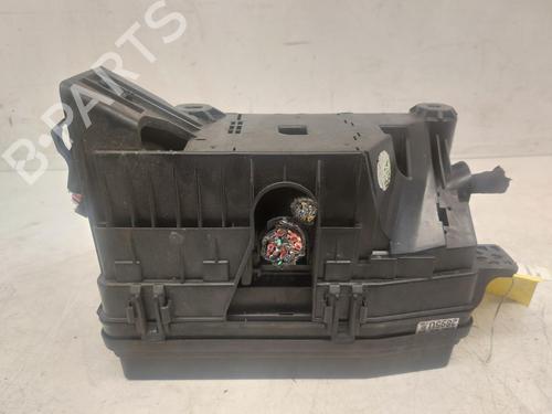 Used Fuse box VAUXHALL ANTARA A (L07) 2.2 CDTi 4x4 (184 hp) 26786292