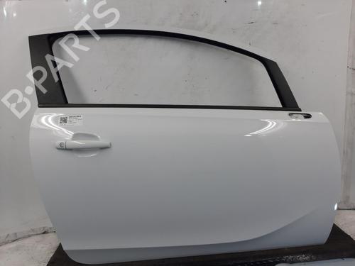 Dør højre fortil VAUXHALL CORSA Mk IV (E) (X15) 1.4 (75 hp) 31965086