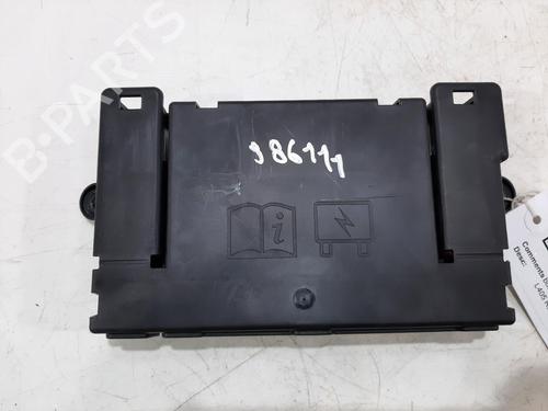 Fuse box LAND ROVER RANGE ROVER IV (L405) 4.4 SDV8 4x4 | BP30179993E1