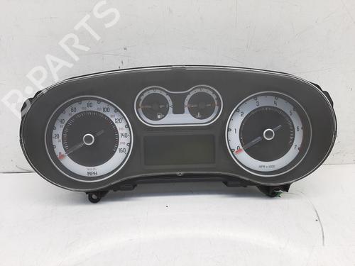 Used Instrument cluster FIAT 500L (351_, 352_) 1.3 D Multijet (199LXY1A, 199LXY11) (84 hp) 26841199