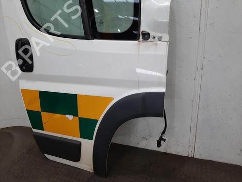 Right front door PEUGEOT BOXER Van 2.2 HDi 130 | BP26745459C3 