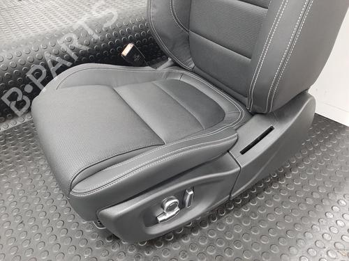 Seats set JAGUAR I-PACE (X590) EV400 AWD | BP26815492C78