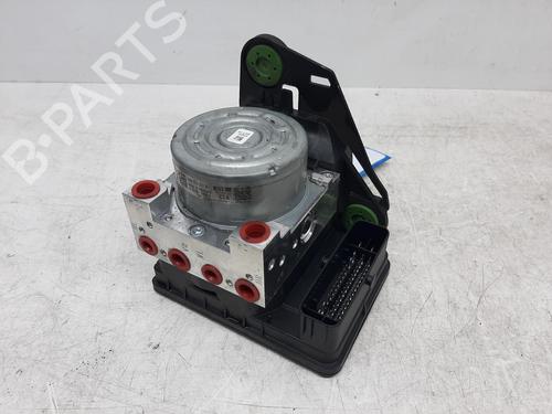 Used ABS pump VW GOLF VIII (CD1, DA1) 1.5 TSI (150 hp) 31537548