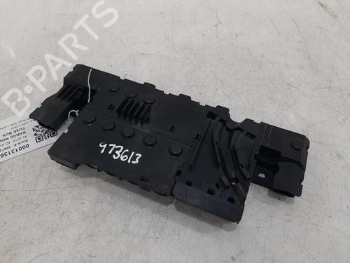 fuse-box-land-rover-range-rover-iv-l405-2012-2013-2014-2015-2016-2017-2018-2019-2020-2021-26750503 main image
