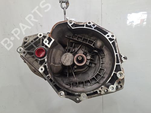 Used Gearbox Gearbox VAUXHALL CORSA Mk IV (E) (X15) 1.4 (75 hp) 33868133 33868133