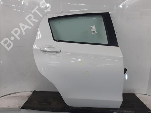 Used Right rear door Right rear door TOYOTA YARIS (_P13_) 1.3 (NSP130_, NSP130) (99 hp) 34121473 34121473