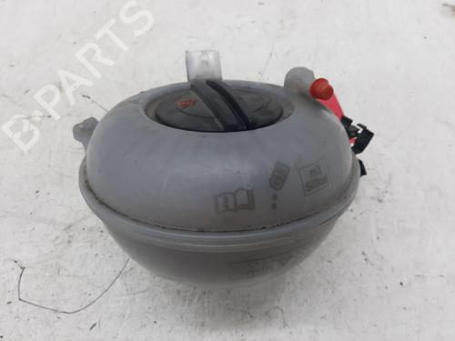 expansion-tank-skoda-octavia-iii-combi-5e5-5e6-2012-2013-2014-2015-2016-2017-2018-2019-2020-26867555 main image