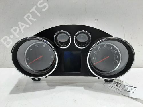Kombiinstrument VAUXHALL CASCADA Convertible (W13) 2.0 CDTI (170 hp) 28053083