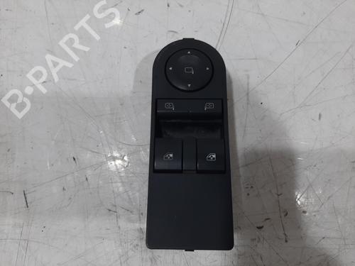Used Switch Switch VAUXHALL ZAFIRA Mk II (B) (A05) 1.6 (115 hp) 36452090 36452090