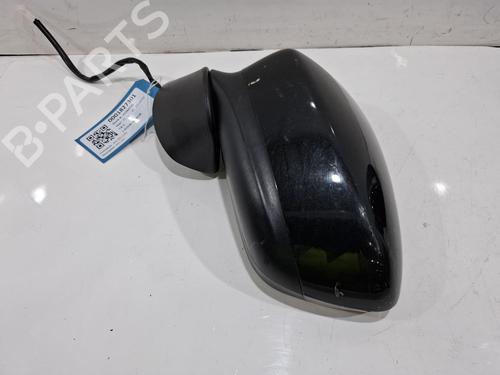 Used Left mirror Left mirror 39050116 39050116