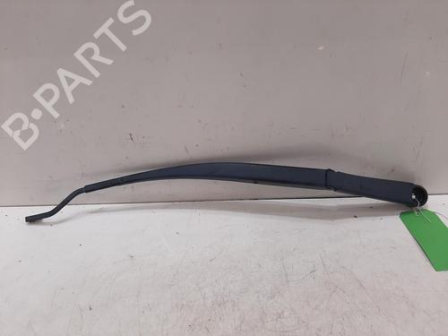 Used Front windshield wiper arm Front windshield wiper arm 38412469 38412469