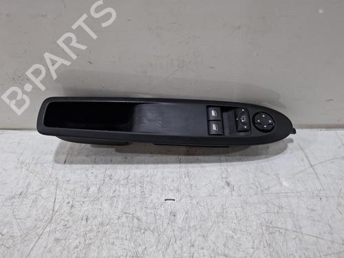 Used Right front window switch Right front window switch 39450446 39450446