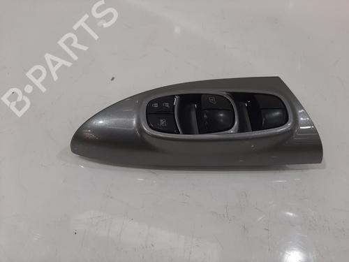 Used Switch NISSAN JUKE (F15) 1.5 dCi (110 hp) 31209320