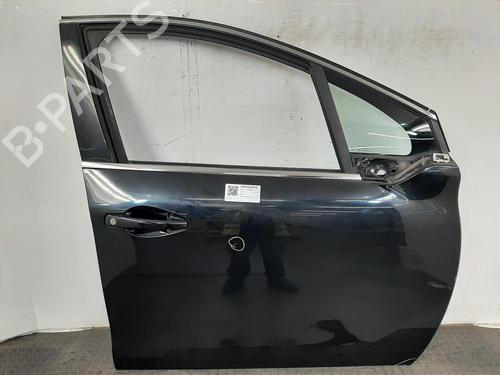 Used Right front door Right front door 39118752 39118752