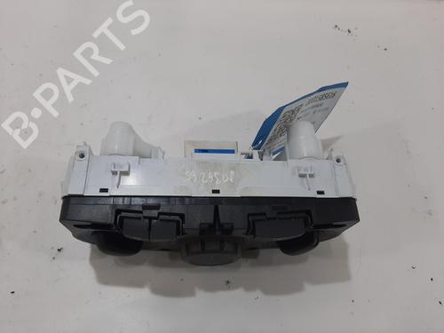 Climate control VAUXHALL CORSA Mk III (D) (S07) 1.2 i 16V (L08) | BP30896653I5