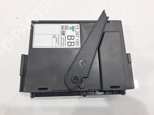 Control unit VAUXHALL COMBO Mk II (C) Box Body/MPV (F25) 1.3 CDTI 16V | BP26824070M11 